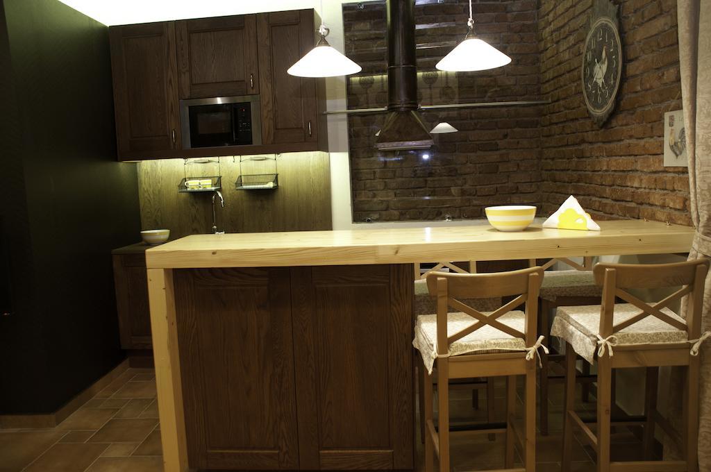 Arina Apartments Брашов Стая снимка