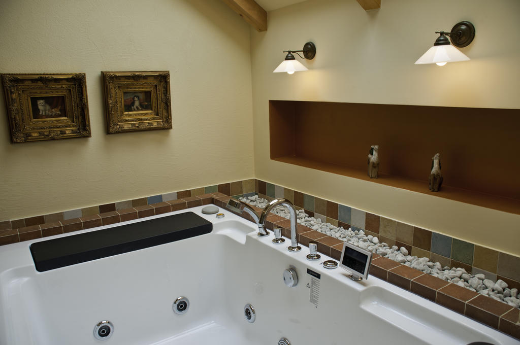 Arina Apartments Брашов Стая снимка